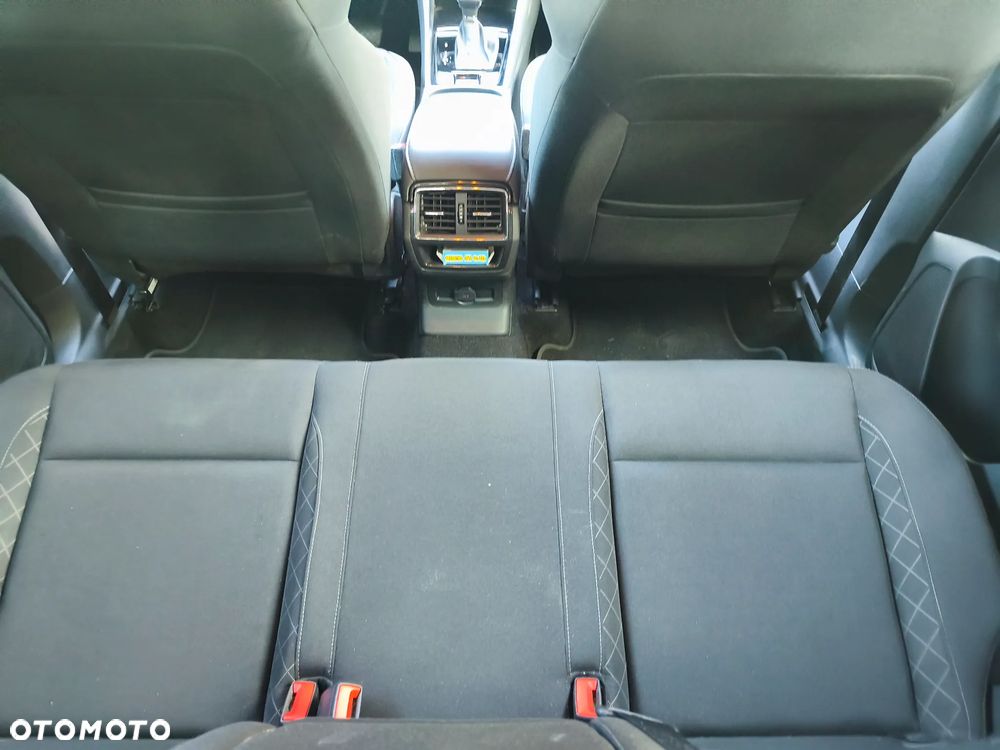 Skoda Karoq 2.0 TDI SCR 4x2 Ambition DSG - 20