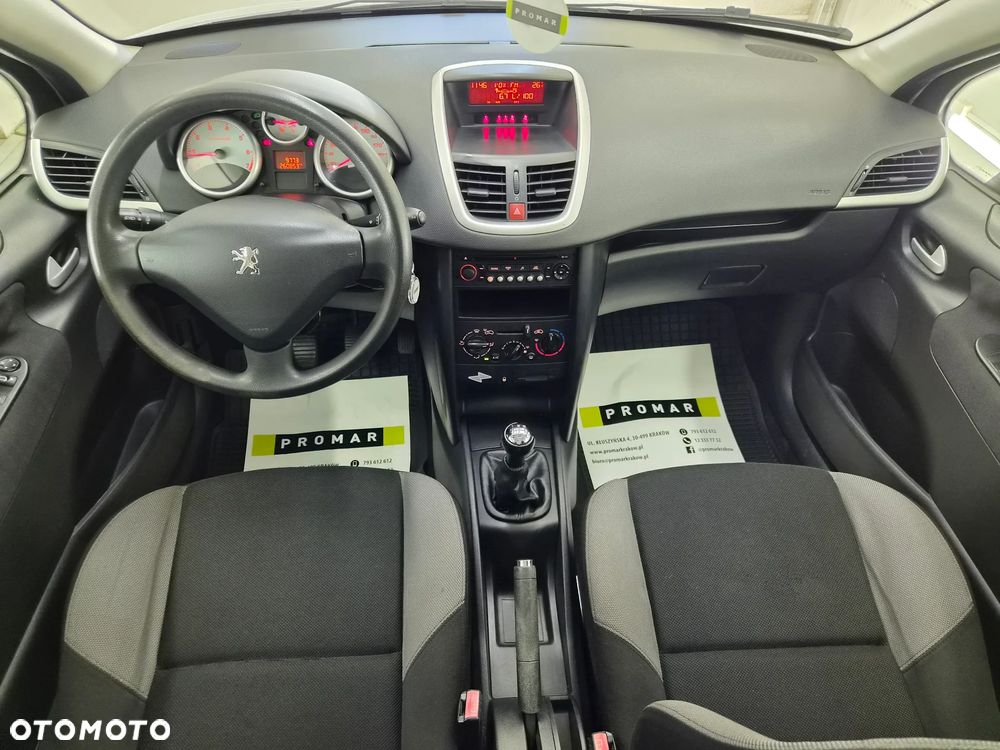 Peugeot 207 75 Urban Move - 33