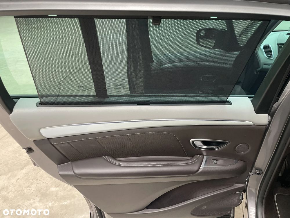 Renault Espace 1.6 TCE Initiale Paris EDC 7os - 25