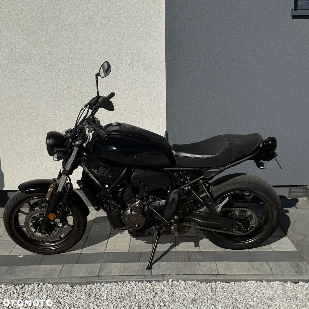 Yamaha XSR - 9