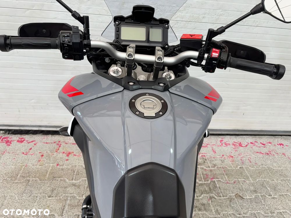Yamaha MT - 34