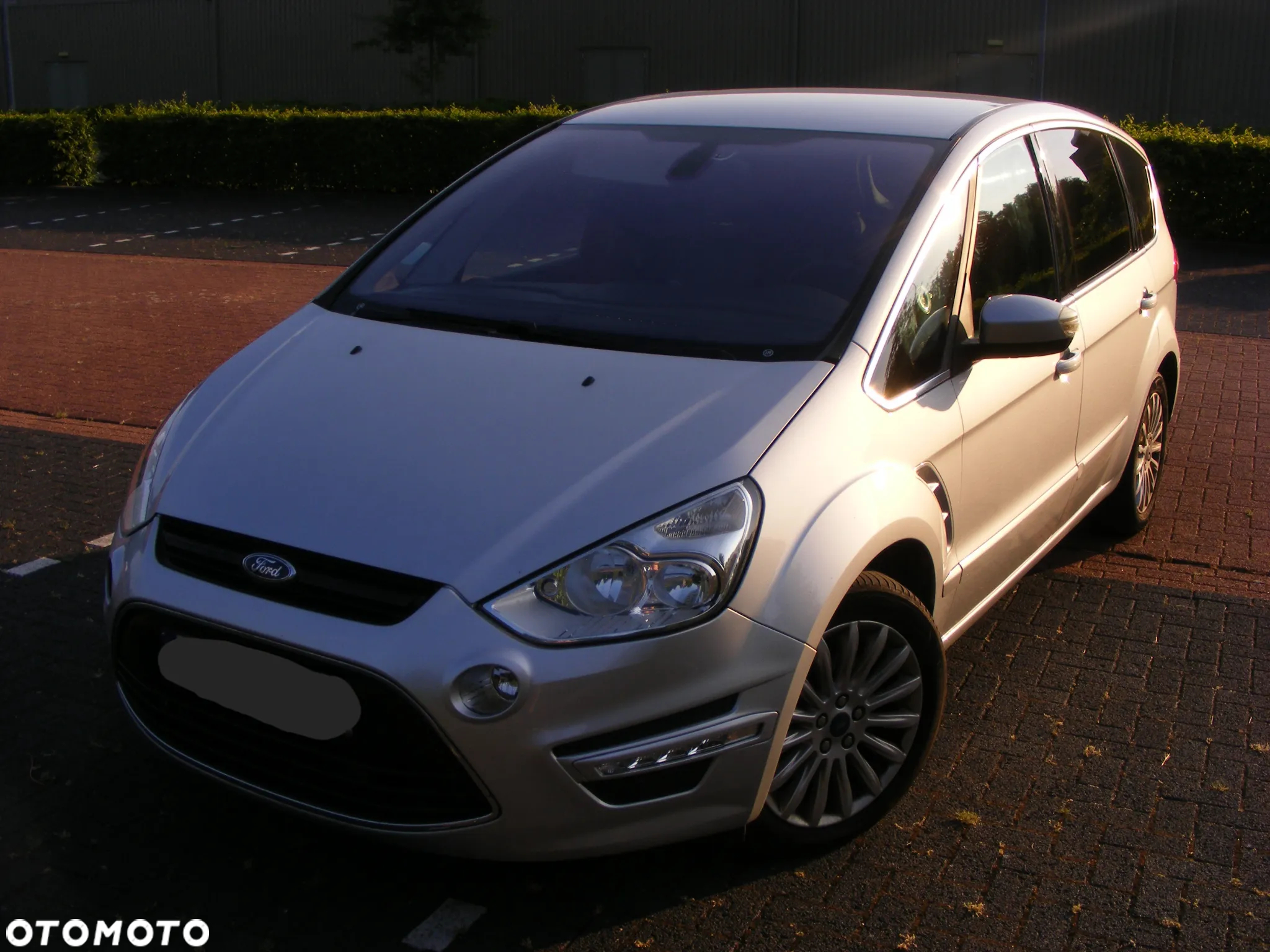 Ford S-Max 2.0 TDCi DPF Titanium X - 12