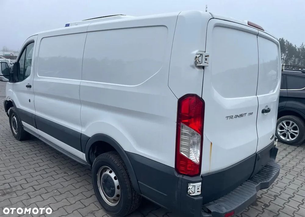 Ford transit T-250 - 3