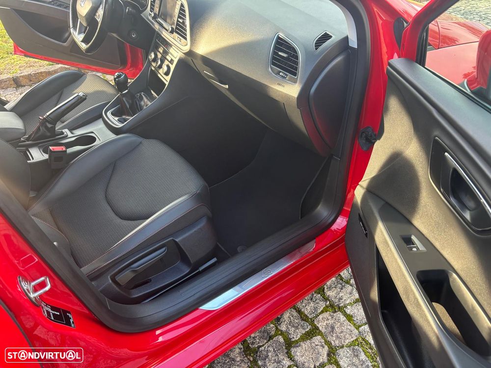 SEAT Leon 2.0 TDI DPF FR - 10