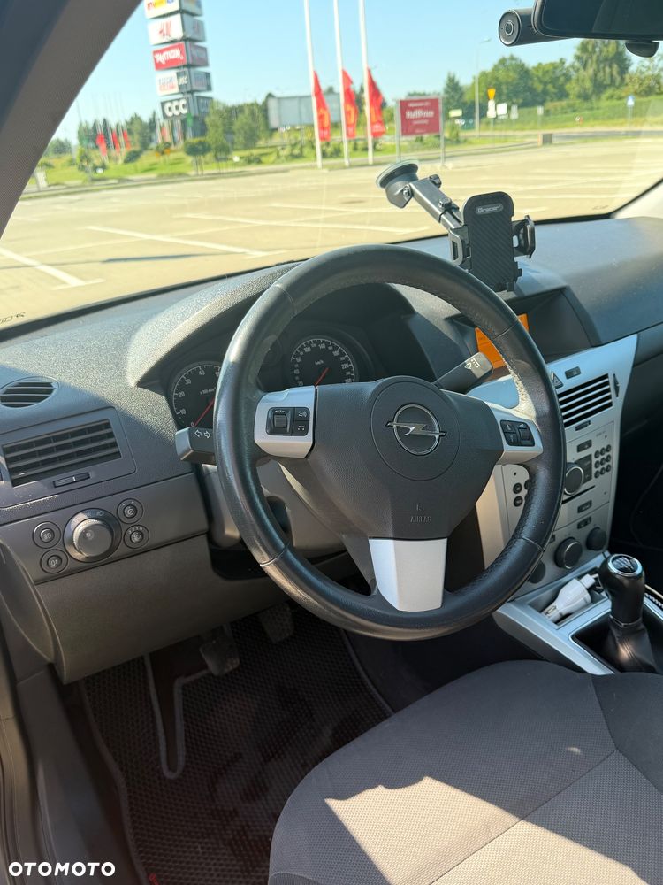 Opel Astra 1.6 - 7