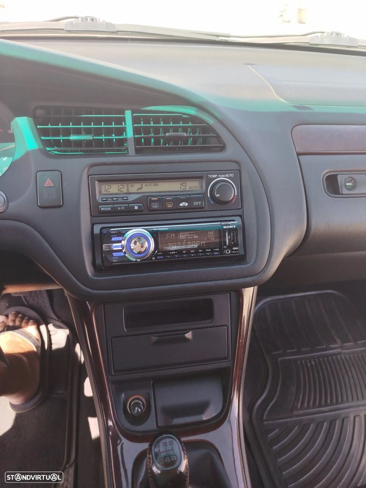 Honda Accord 2.0 ES - 24