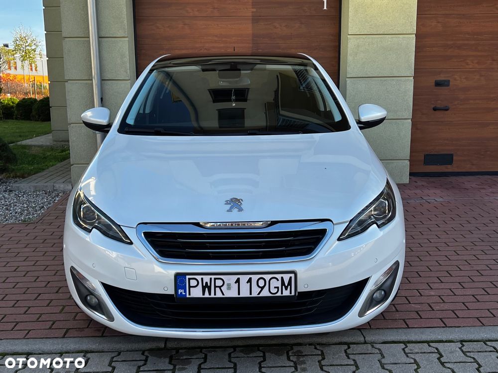 Peugeot 308 - 1