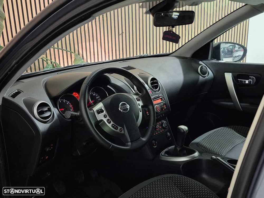 Nissan Qashqai 1.6 Acenta - 22
