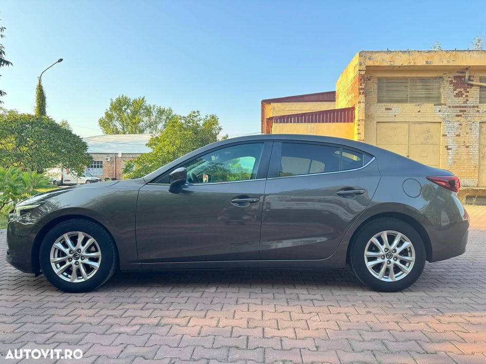 Mazda 3 G120 Attraction - 3