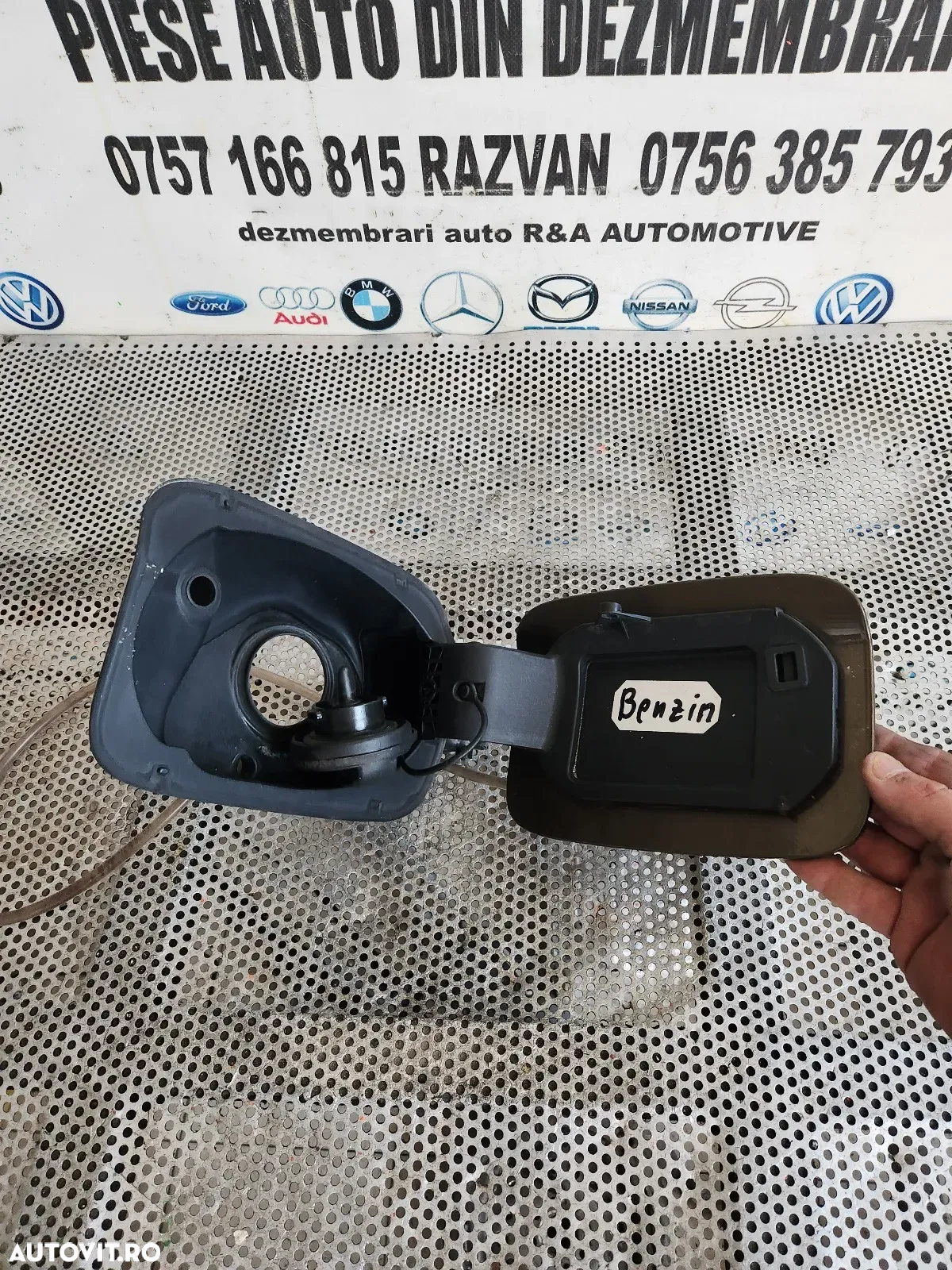 Usa Usita Rezervor Audi Q3 Benzina - 4