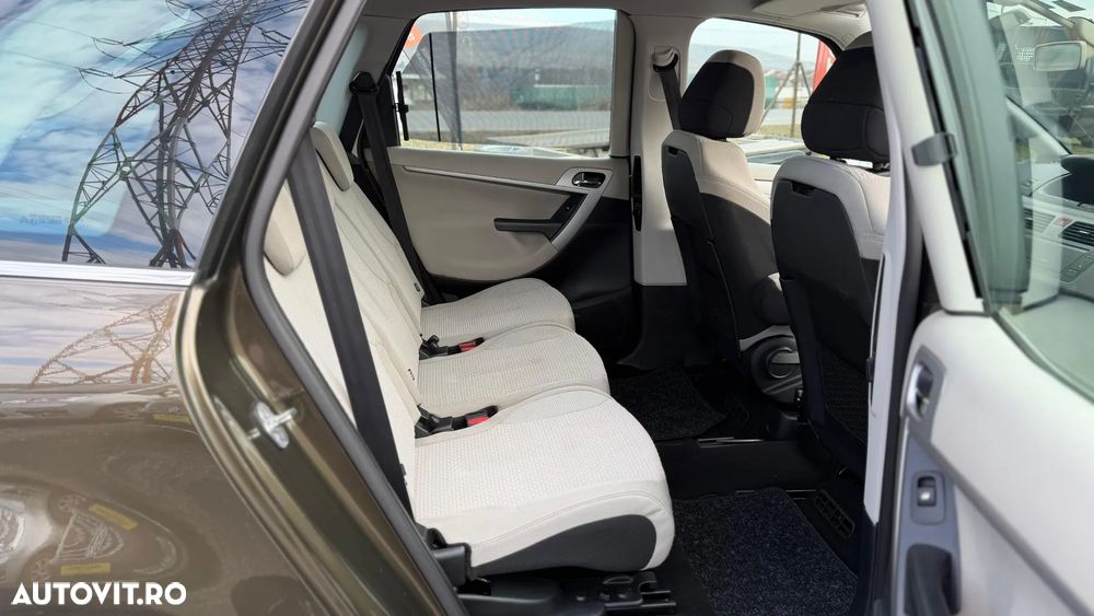 Citroën C4 e-HDi 110 EGS6 Business Class - 12