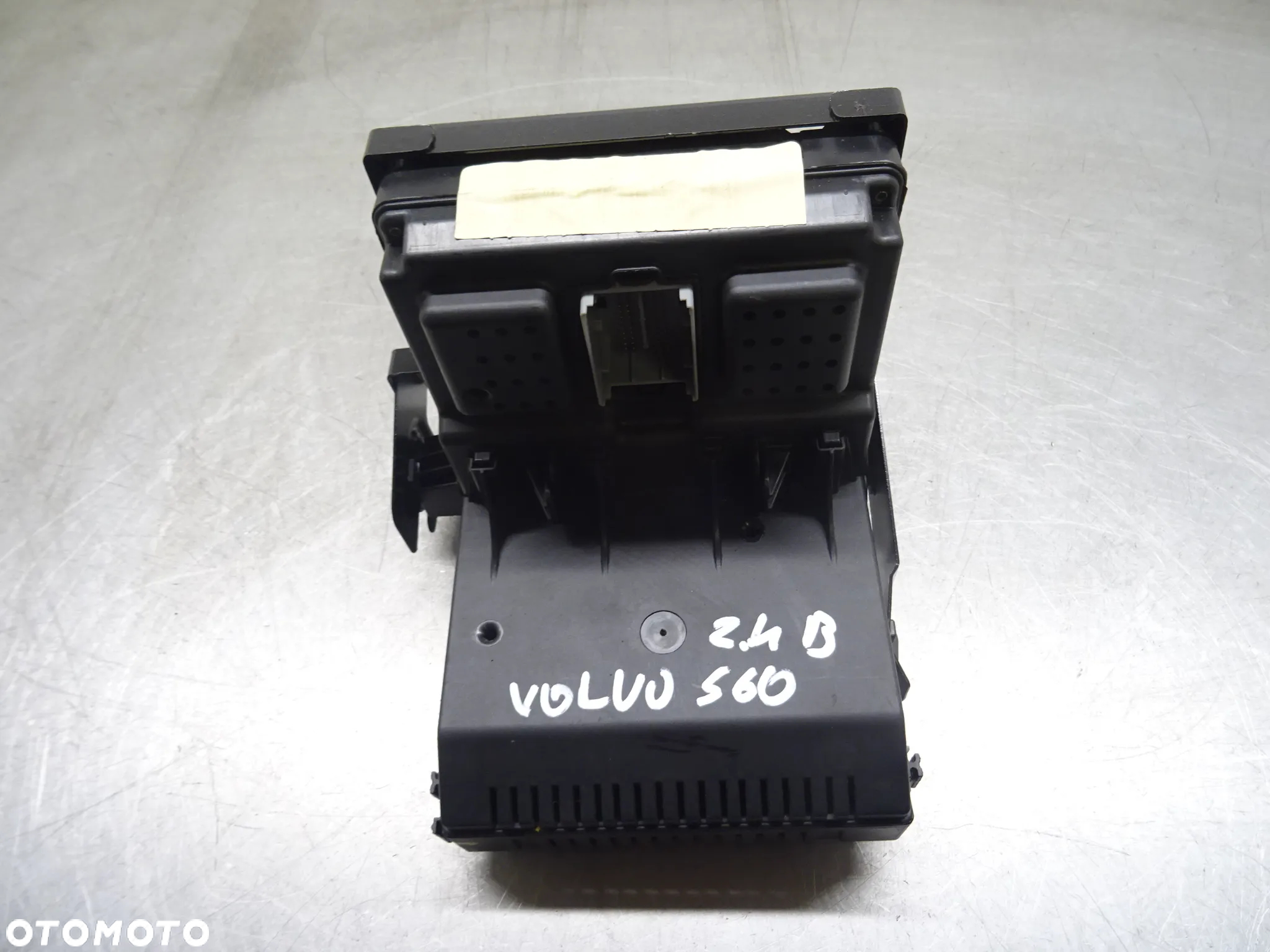 VOLVO S60 LIFT 2.4B MODUŁ CEM 30786889 - 3