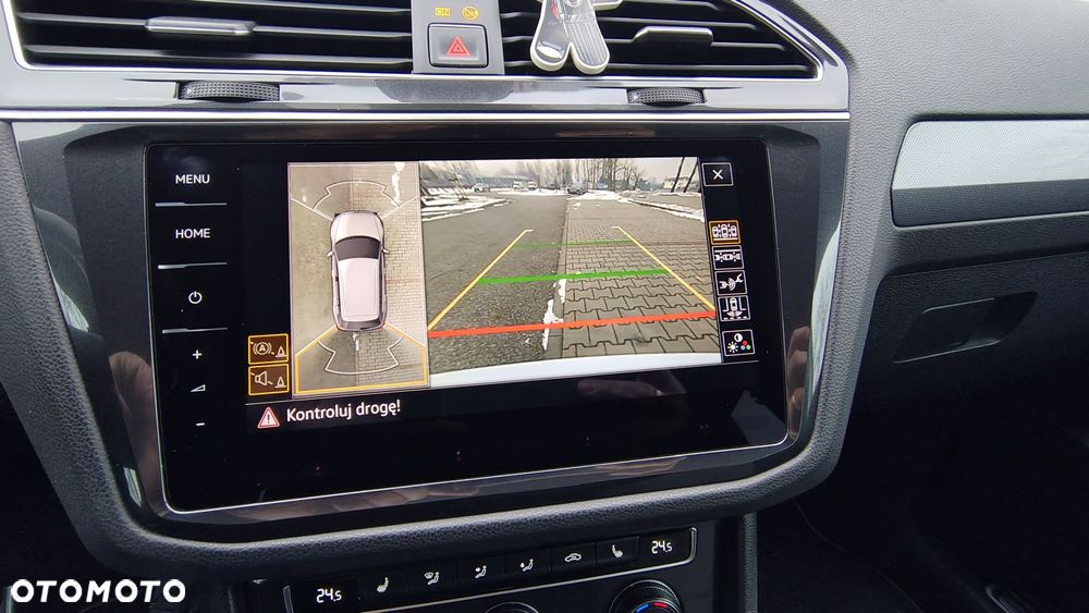 Volkswagen Tiguan - 27