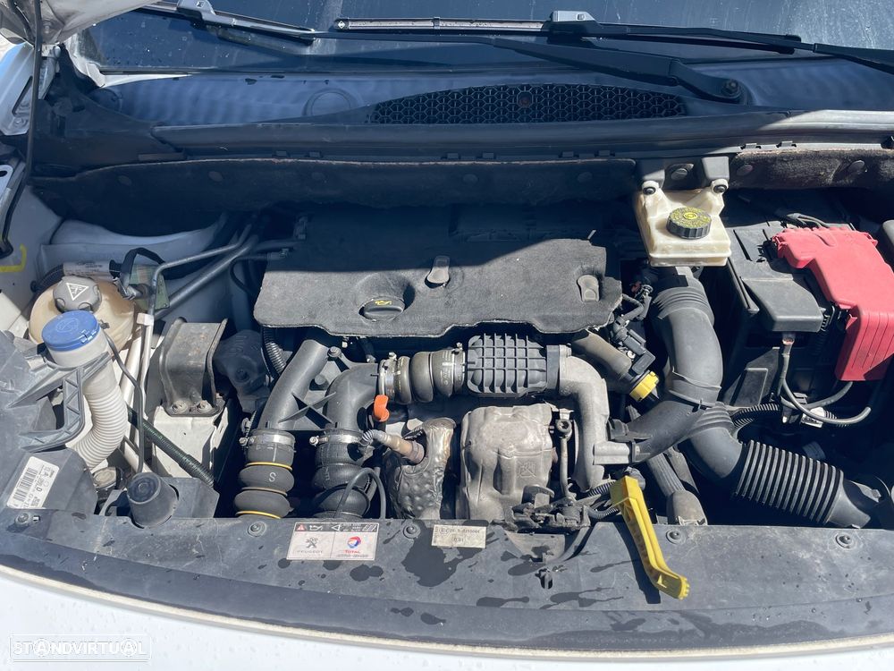 Peugeot Partner 1.6 hdi AC - 13