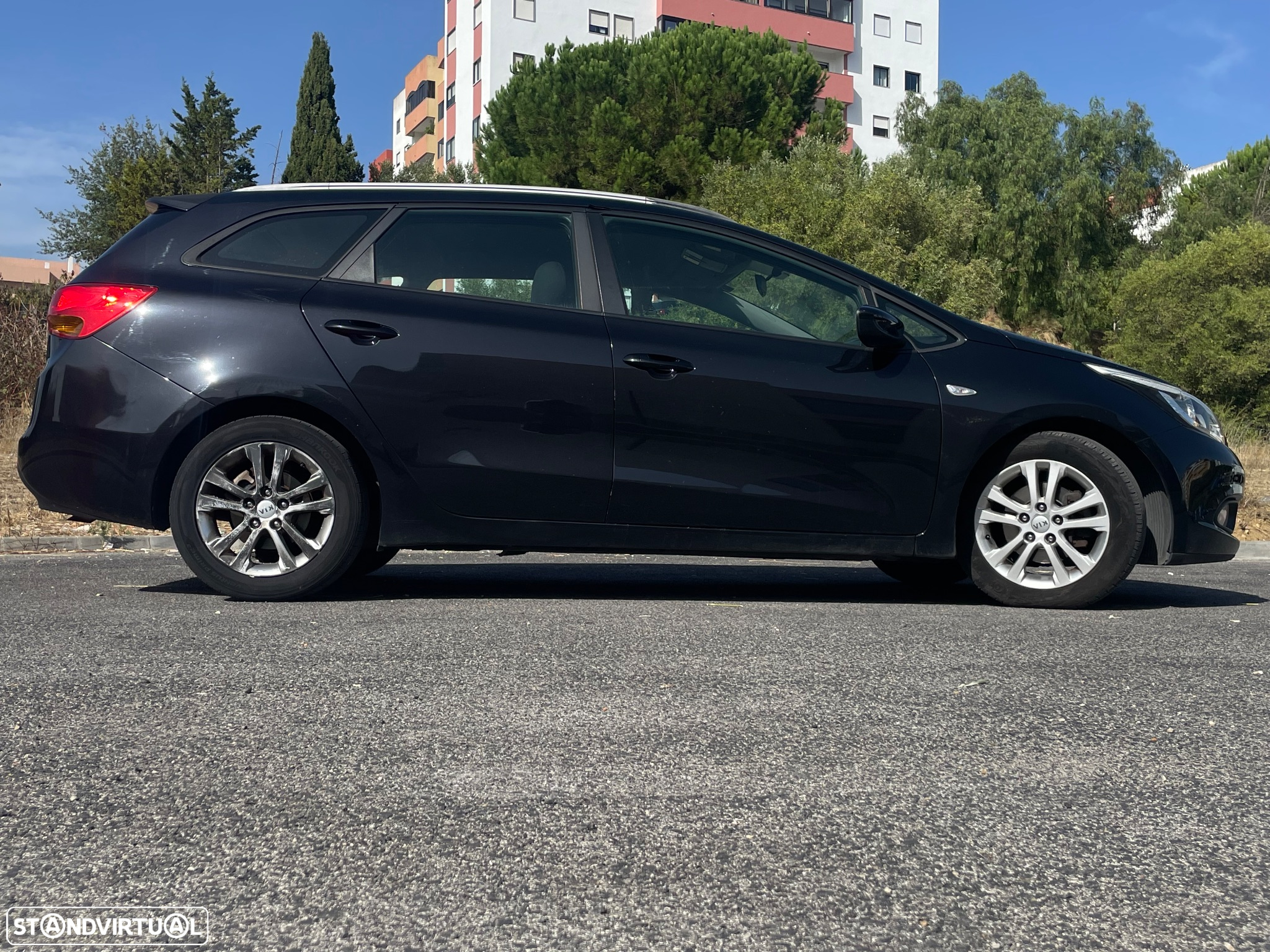 Kia Ceed SW 1.4 CRDi ECO - 3
