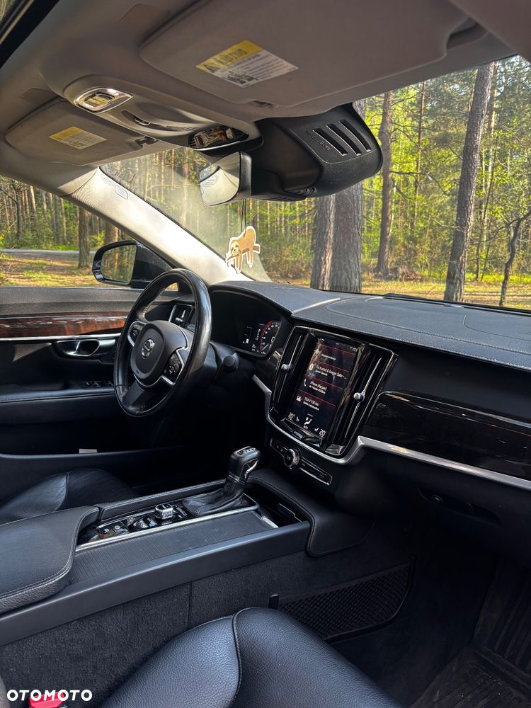 Volvo S90 - 11