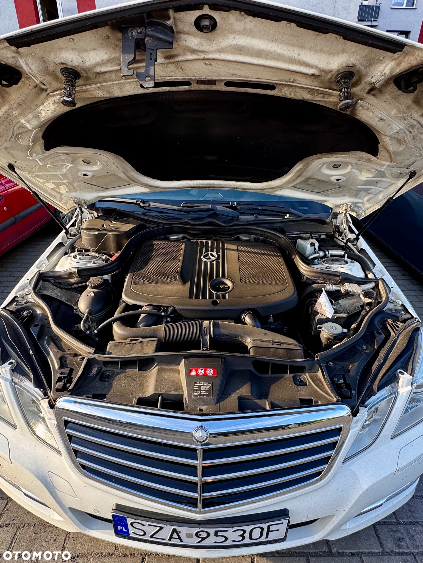 Mercedes-Benz Klasa E 250 CDI 4-Matic BlueEff Avantgarde - 24