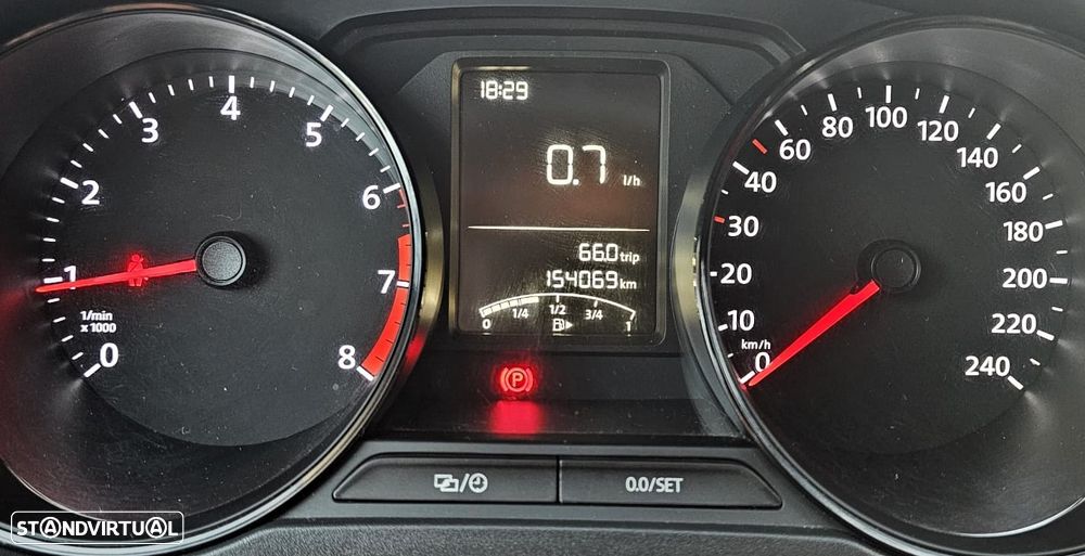 VW Polo 1.0 Confortline - 12