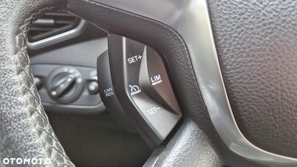 Ford Kuga 2.0 TDCi 4WD Titanium - 13
