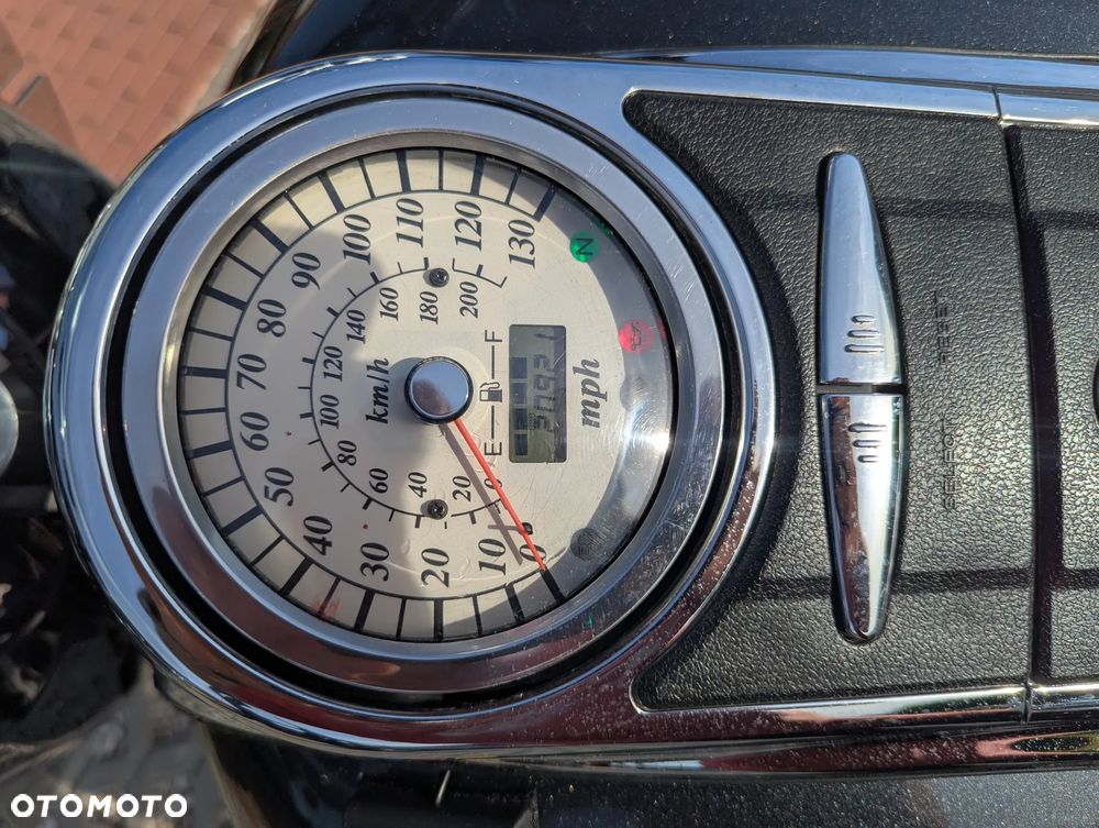 Suzuki VL 1500 Intruder LC - Boulevard C90 - 15