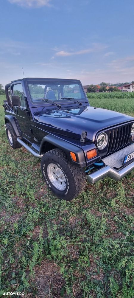Jeep Wrangler - 9