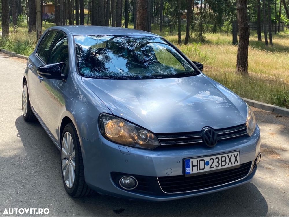 Volkswagen Golf 1.6 TDI DPF Highline - 1