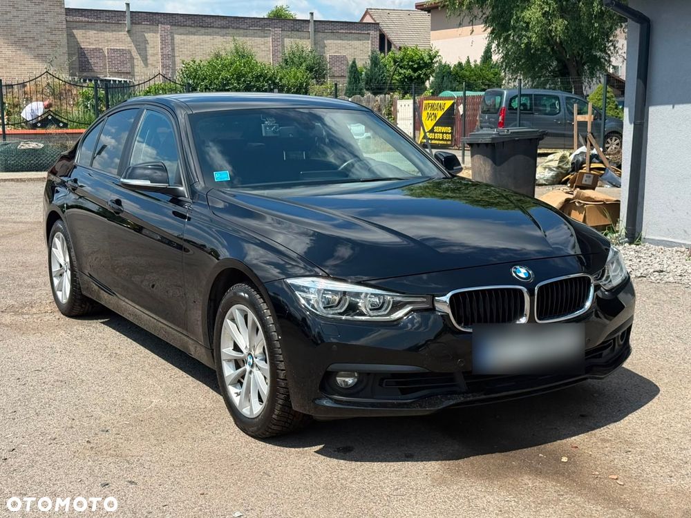 BMW Seria 3 320i GPF xDrive - 9