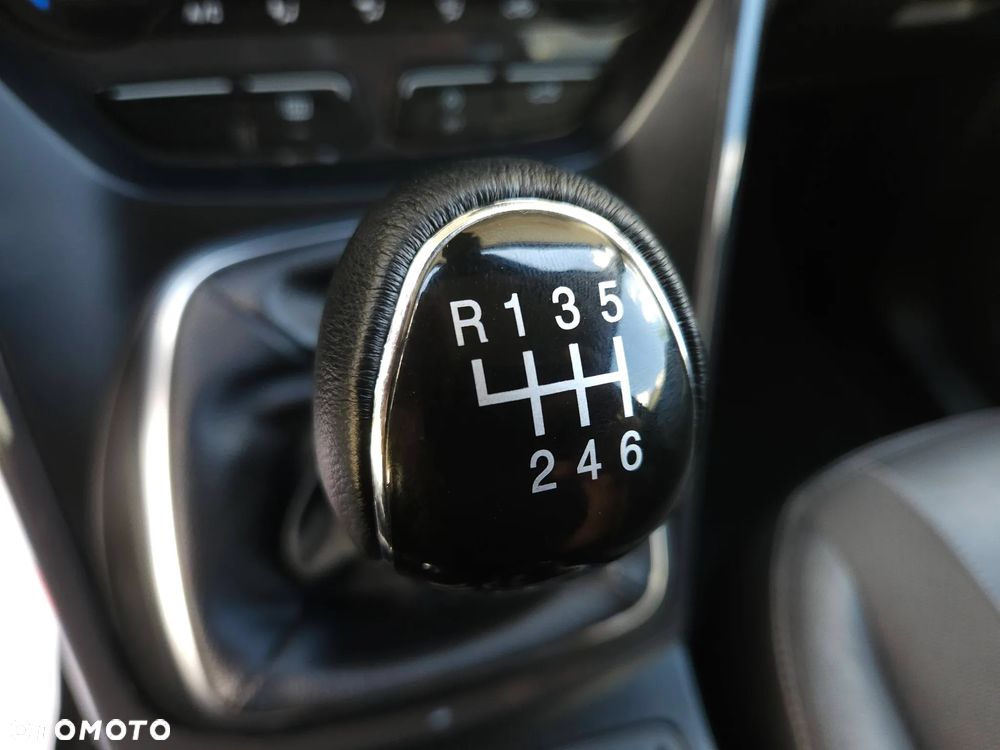 Ford Kuga 2.0 TDCi 4WD Titanium Plus - 30