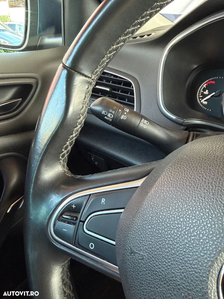 Renault Megane ENERGY dCi 110 INTENS - 11