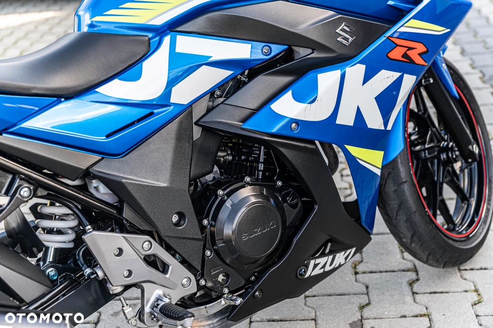 Suzuki GSX-R - 26