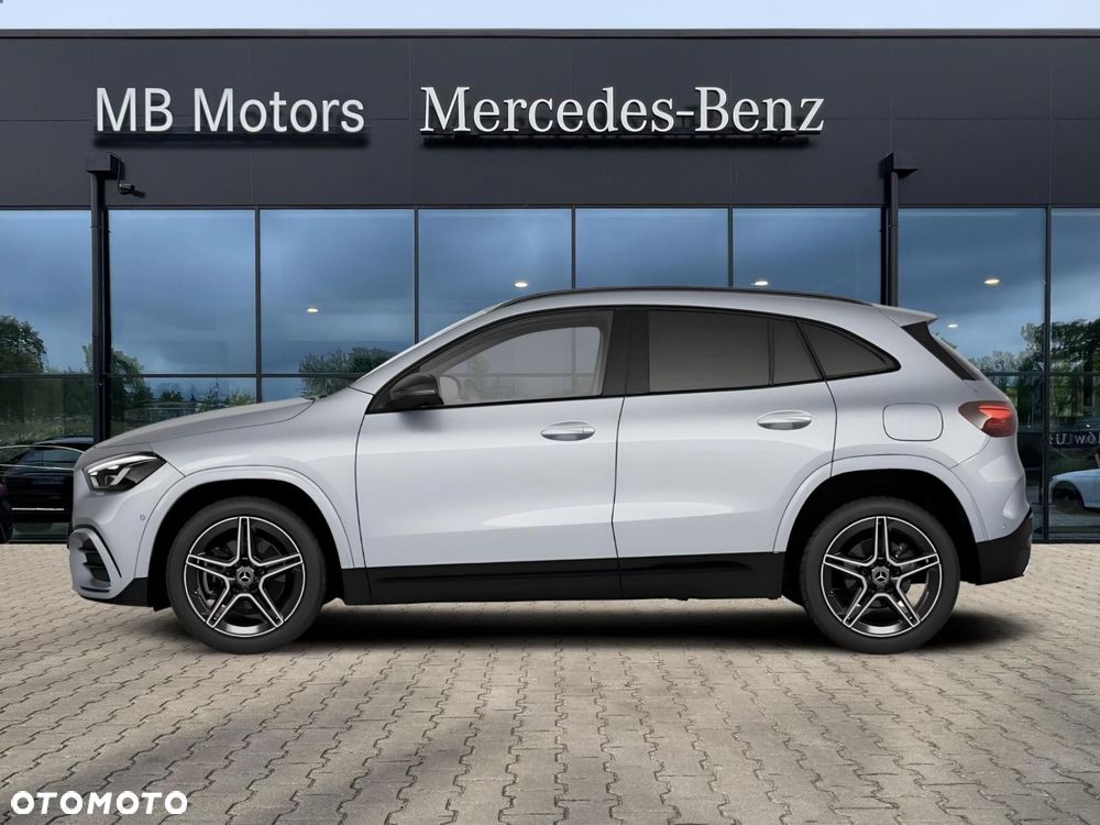 Mercedes-Benz GLA - 3