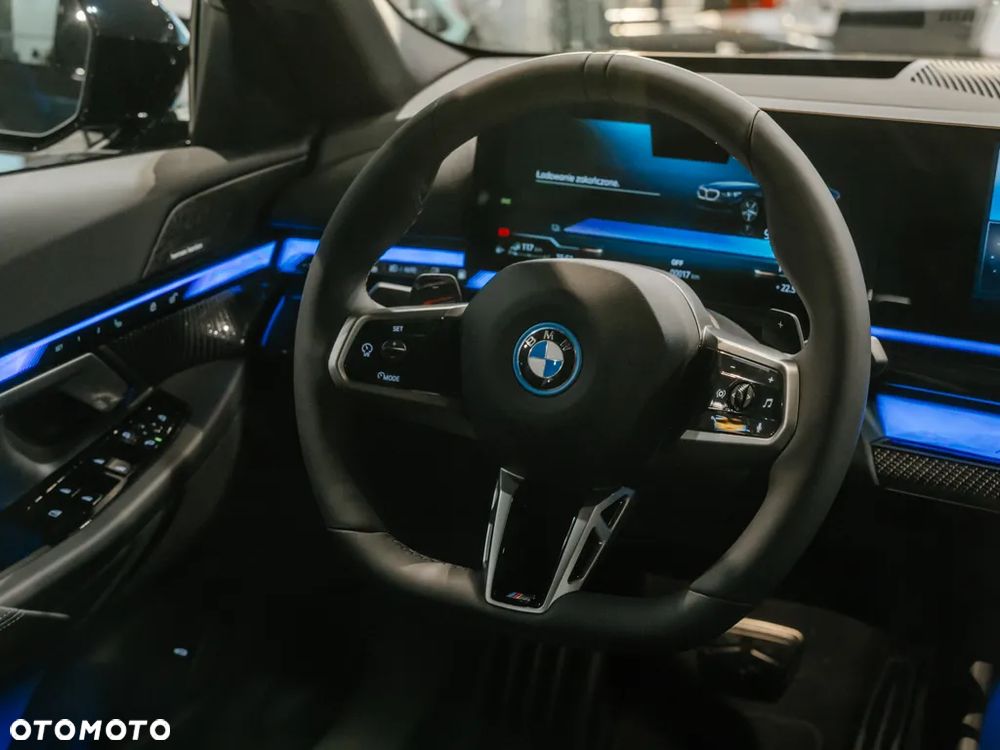 BMW Seria 5 550e xDrive PHEV M Sport - 7