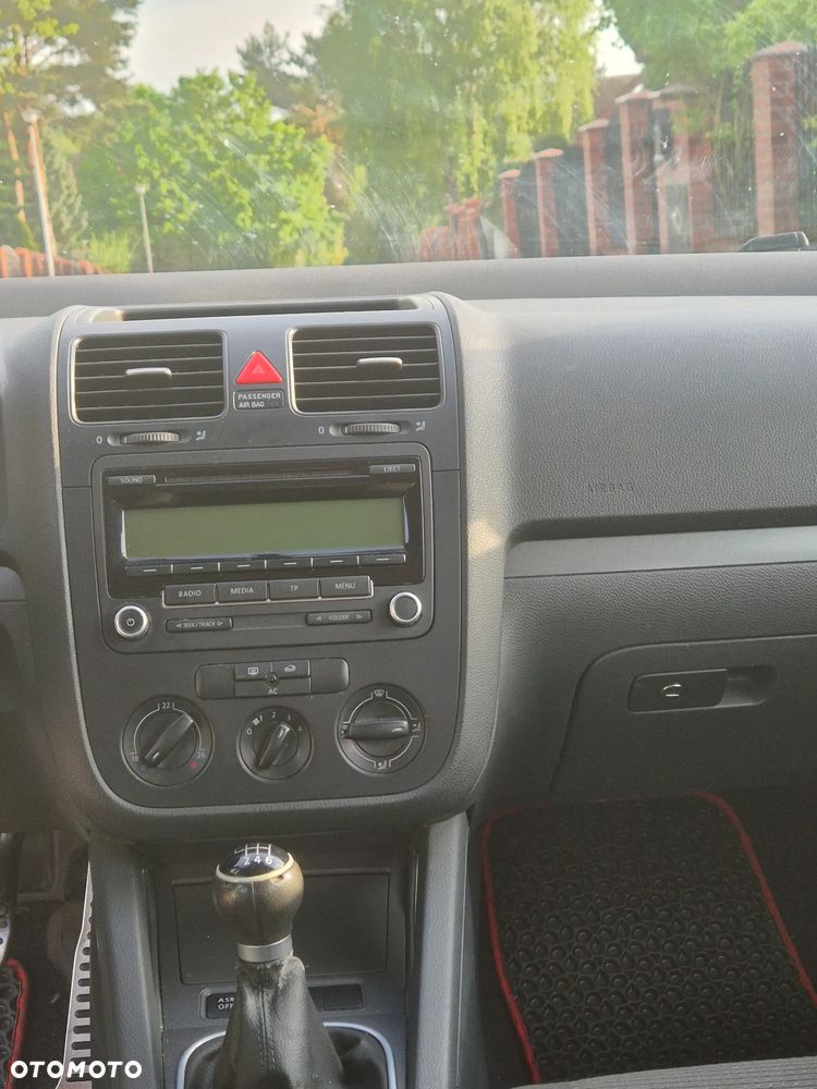 Volkswagen Golf 1.4 TSI Trendline - 14