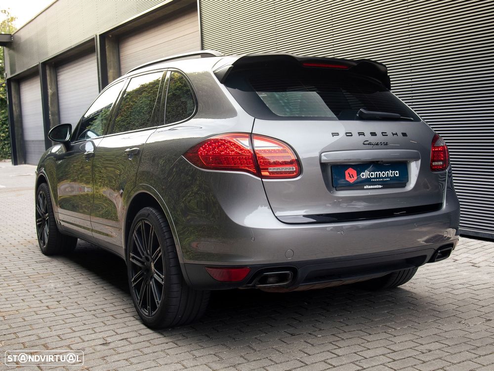 Porsche Cayenne II - 9
