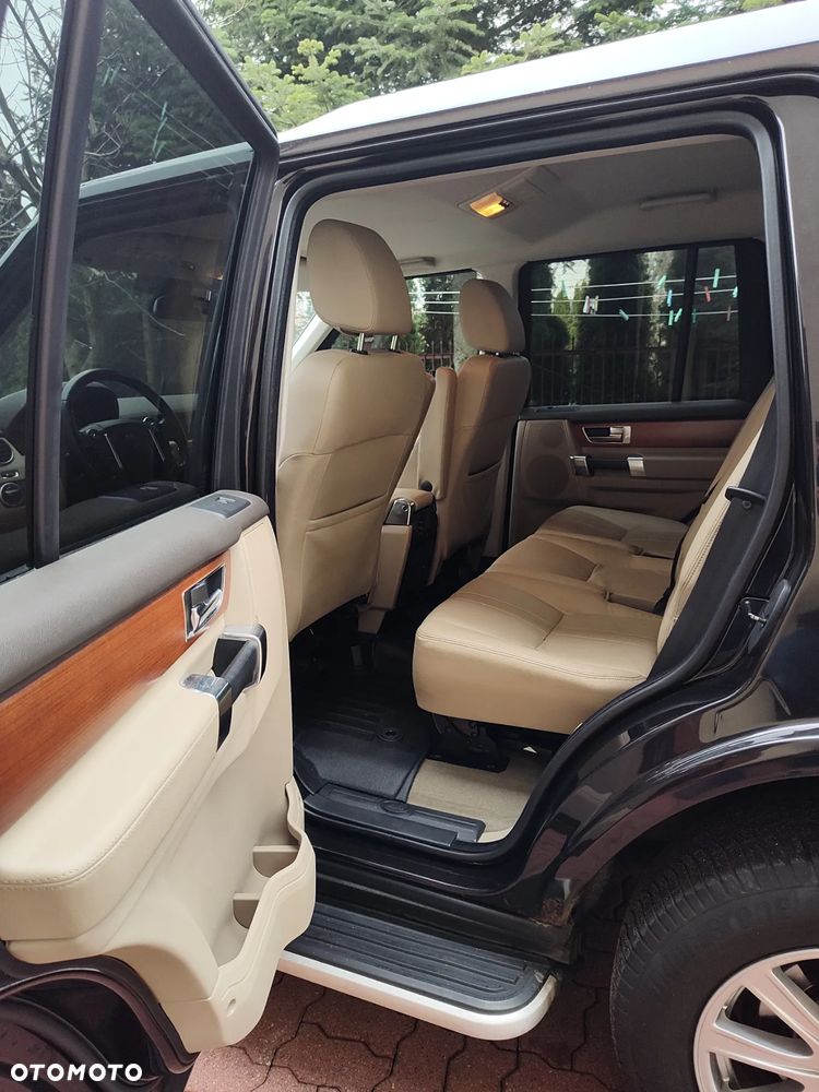 Land Rover Discovery 2.7D V6 HSE - 4