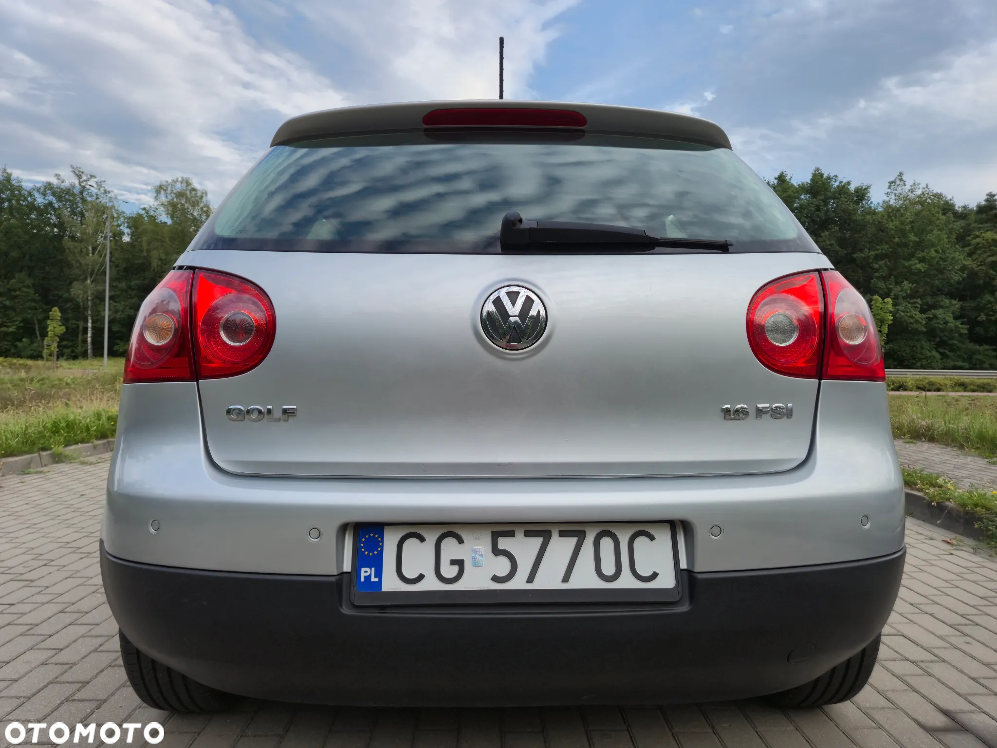 Volkswagen Golf V 1.6 FSI Comfortline - 12