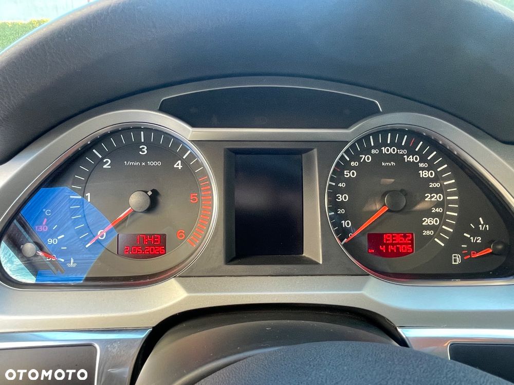 Audi A6 Avant - 13