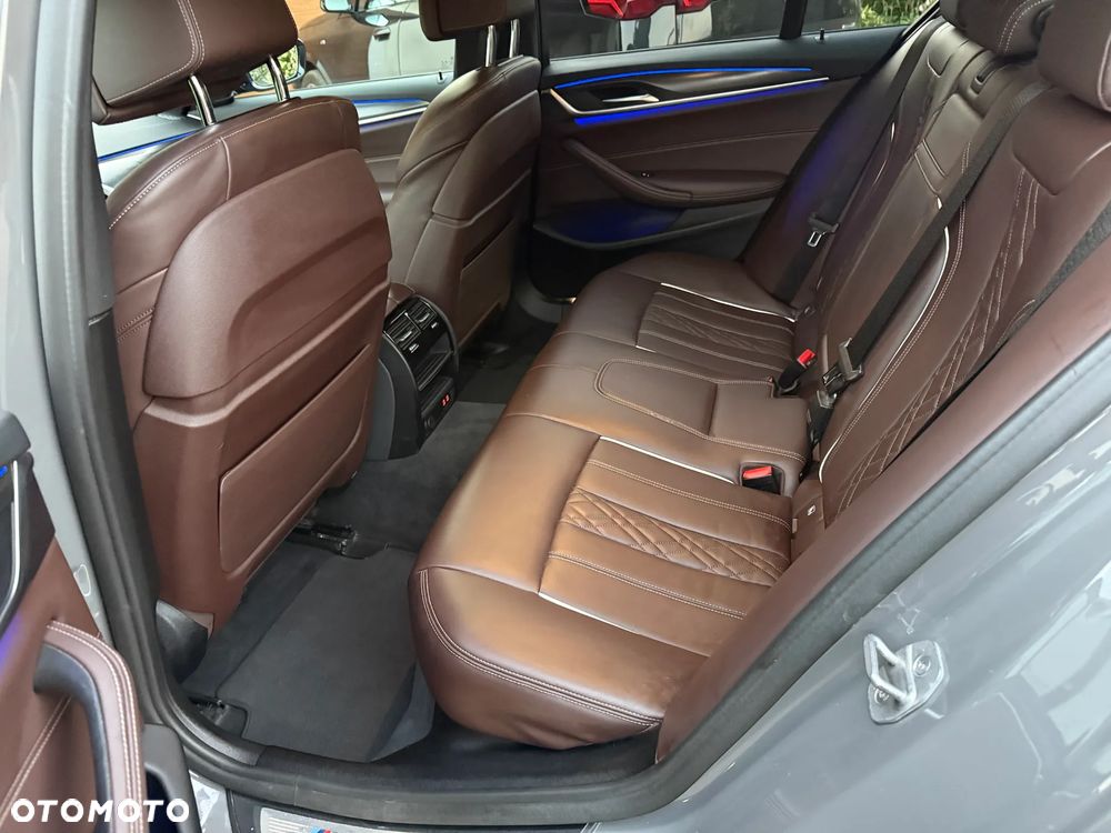 BMW Seria 5 - 13