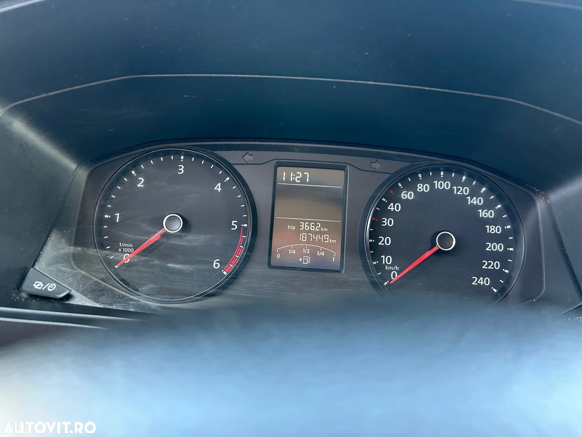 Volkswagen Transporter - 14