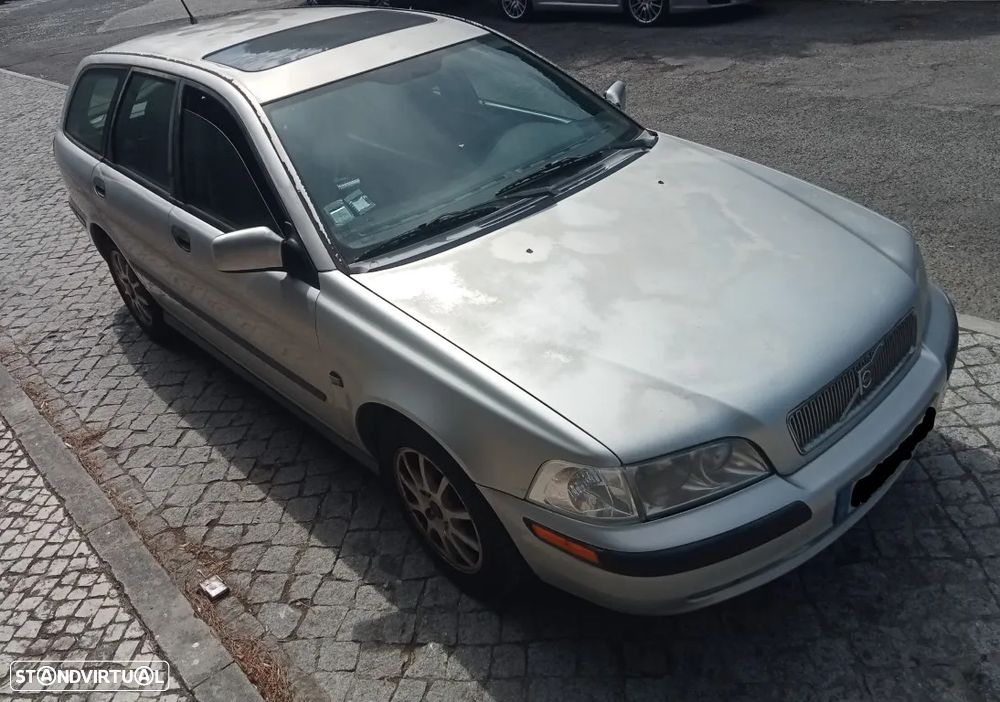 Volvo V40 1.6 - 3