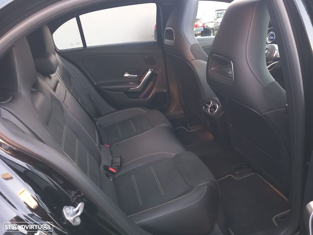 Mercedes-Benz A 180 d AMG Line Aut. - 30