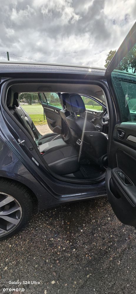Renault Megane 1.5 dCi Bose EDC - 30