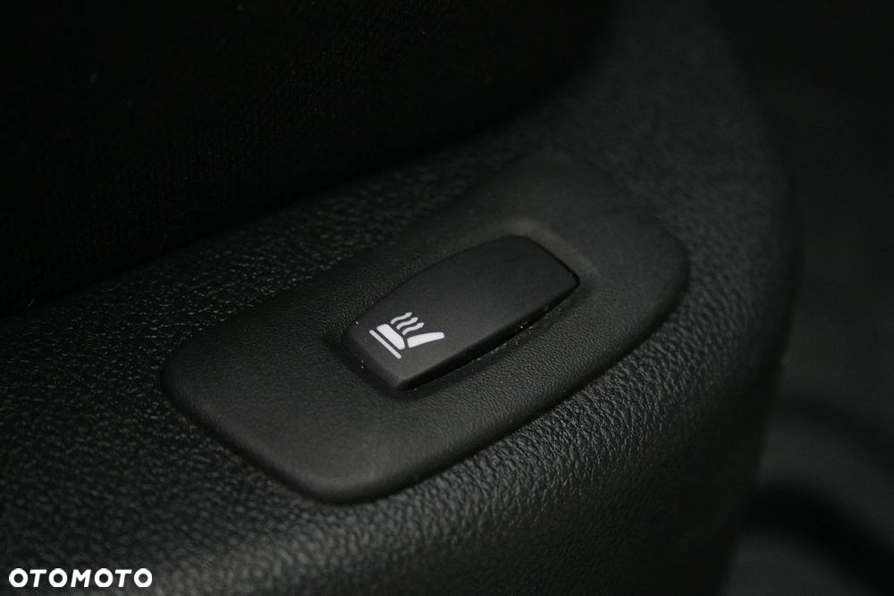 Renault Clio - 19