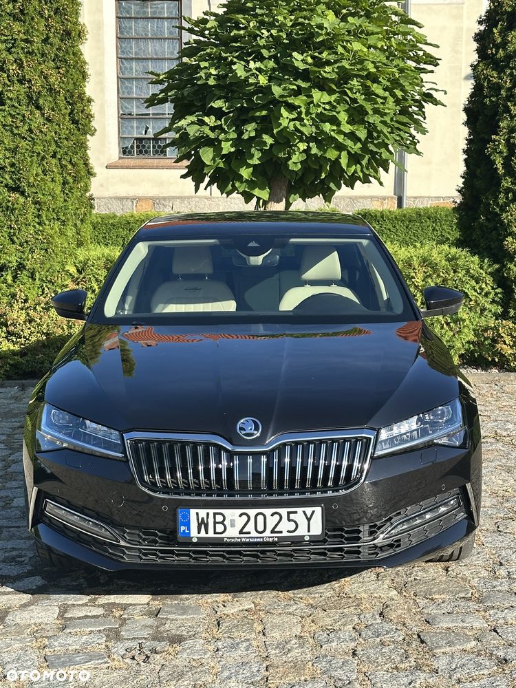 Skoda Superb 2.0 TSI 4x4 L&K DSG - 2
