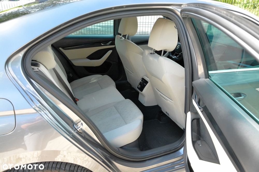 Skoda Octavia 1.5 TSI e-Tec Style DSG - 34