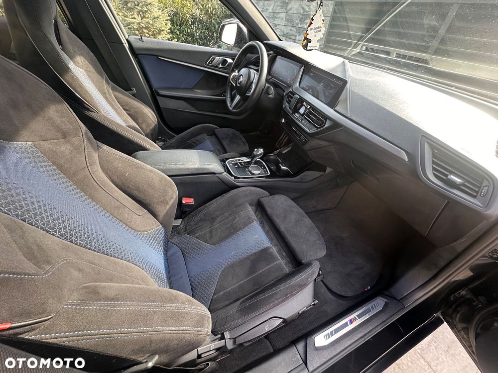 BMW Seria 1 118d M Sport Shadow - 26