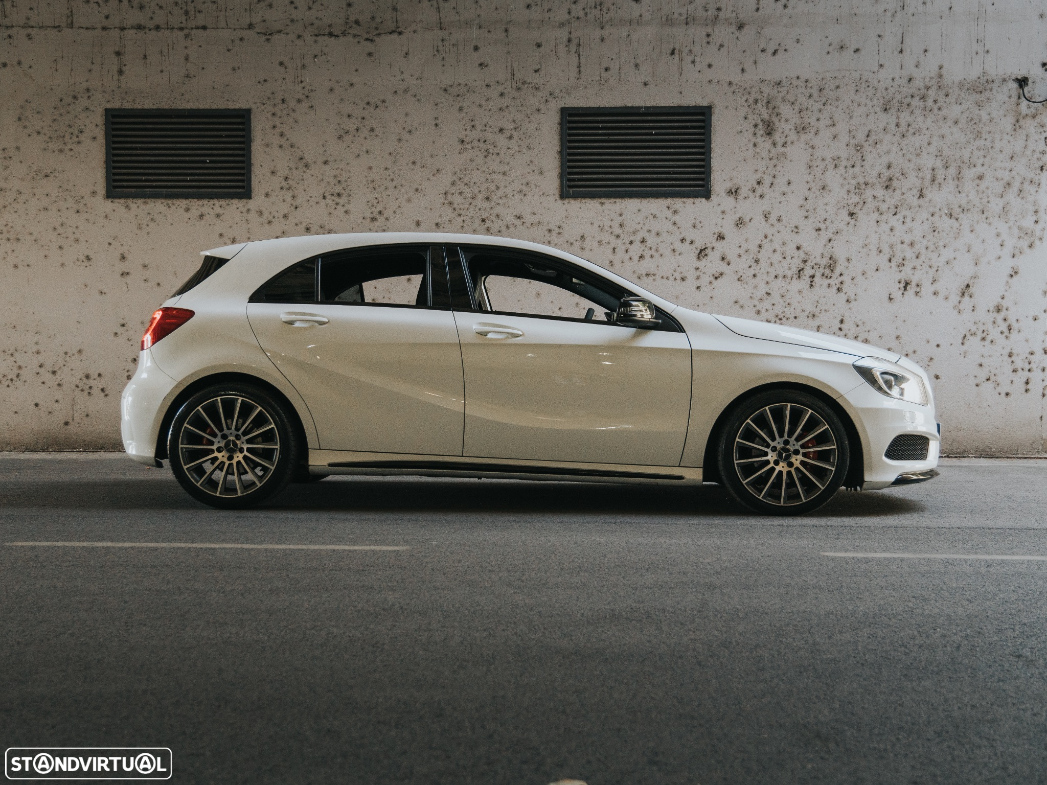 Mercedes-Benz A 180 CDI (BlueEFFICIENCY) - 15