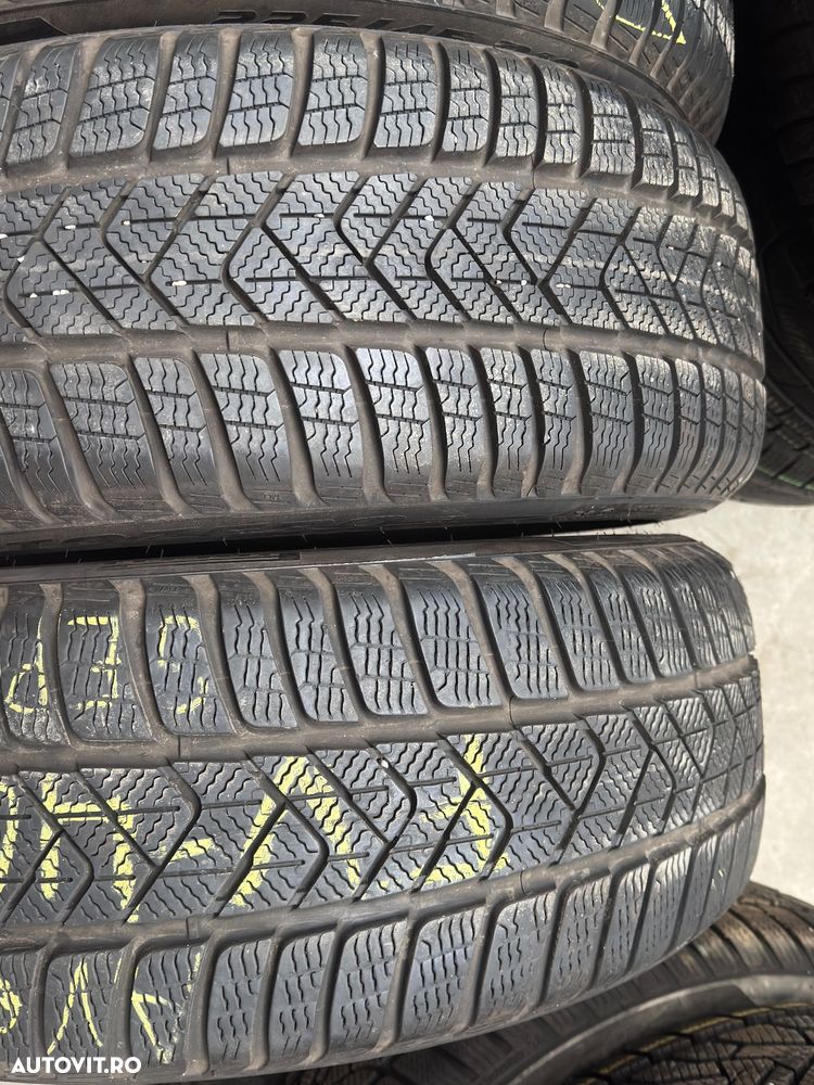 Vând 4 anvelope 225/45/19 Pirelli de iarnă cu runflat ca noi - 3