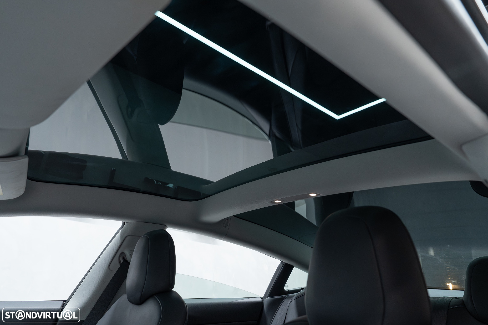 Tesla Model 3 Long-Range Dual Motor AWD - 39