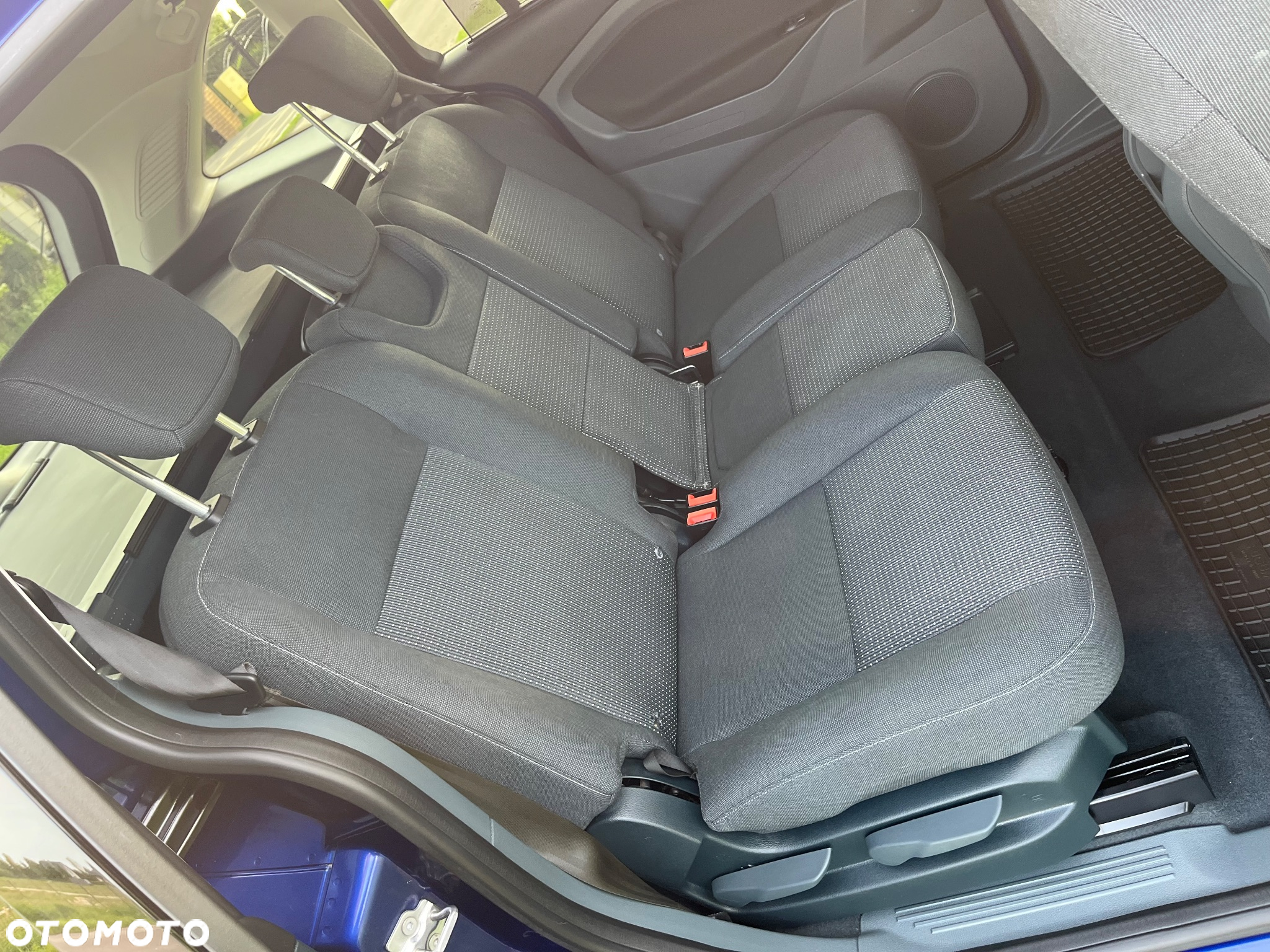 Ford Grand C-MAX Gr 1.5 TDCi Titanium - 19